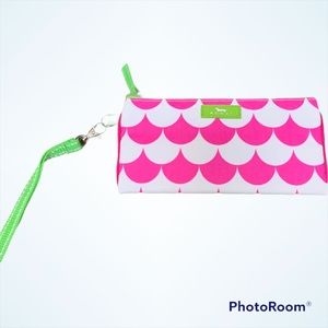 Scout “Kate”‘wristlet small zippered bag with removable wrist strap. NWOT